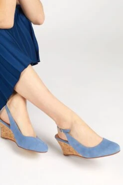 Jones Bootmaker Zahra Lederschuhe Mit Keilabsatz, Blau